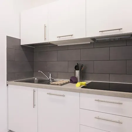 Casa Esedra 2, Parcheggio Privato