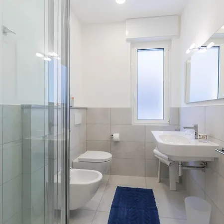 Casa Esedra 2, Parcheggio Privato Alassio